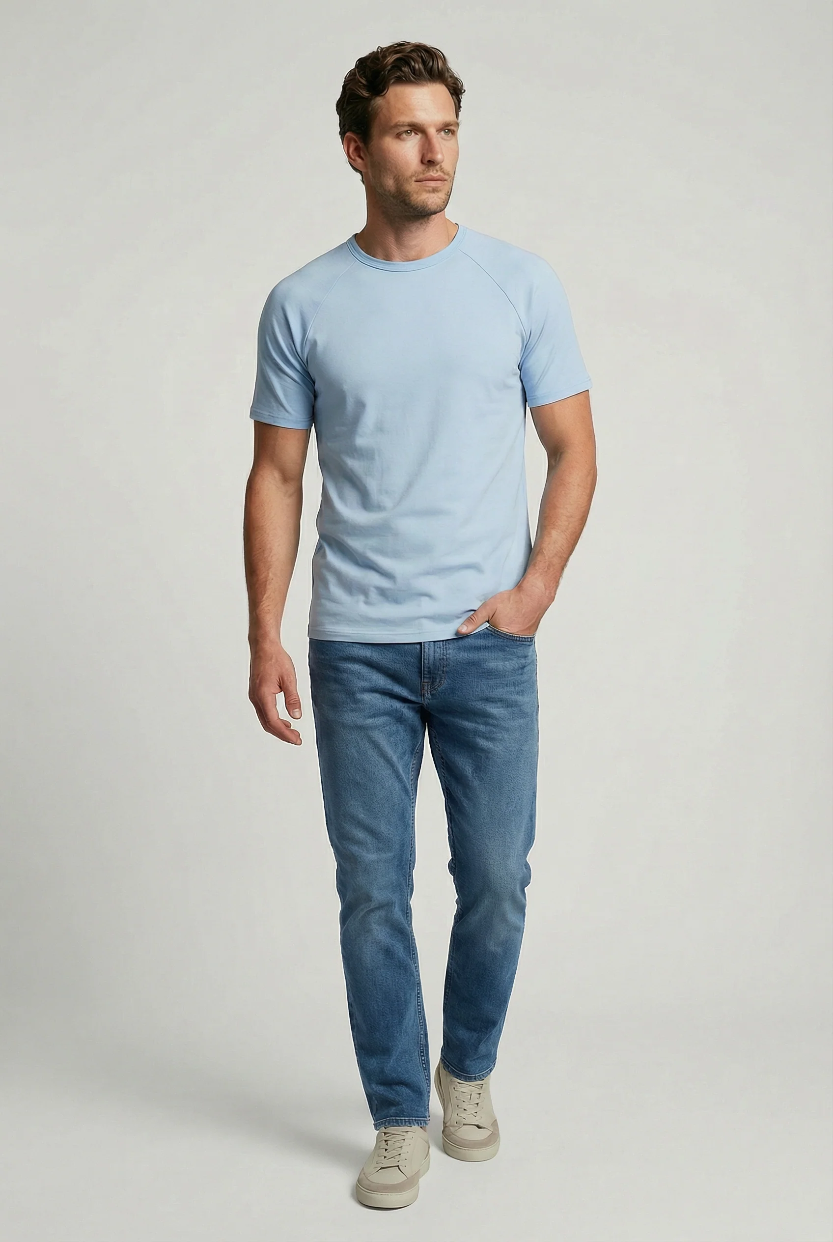 Hoxton Raglan Sleeve Fitted T-shirt - Sky Blue - Image 7