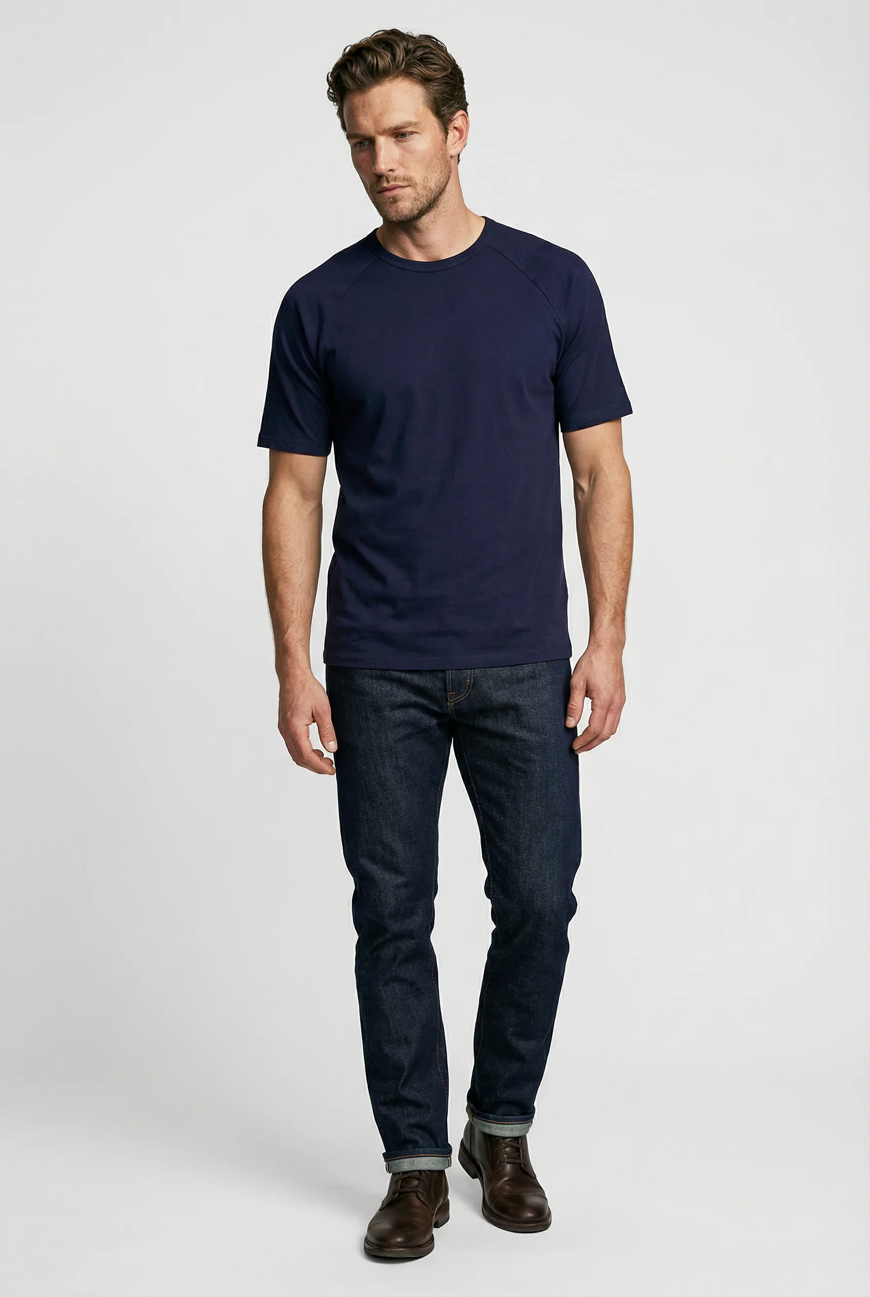 Hoxton Raglan Sleeve Fitted T-shirt - Navy - Image 3